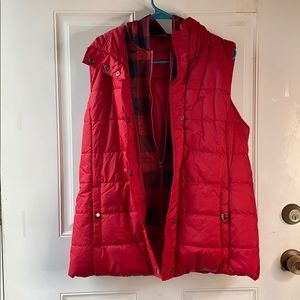 sleeveless vest with flannel hoodie